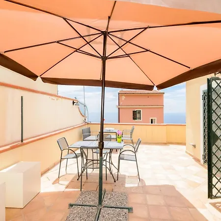 Sunset Dom wakacyjny Taormina